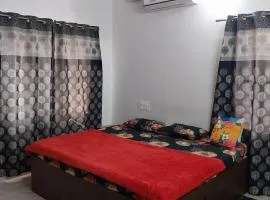 1Bedroom & Kitchen for Decent Couples & Families