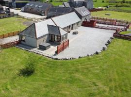 Middle Byre, hotel with jacuzzis in Castle Douglas