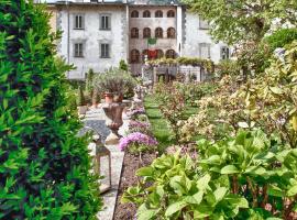 B&b di Charme Palazzo Lambertenghi, hotel v destinaci Tirano