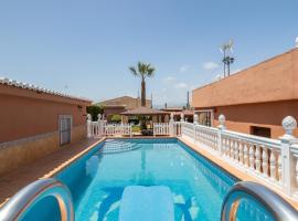 Villa Torres Motril: Ella şehrinde bir otel
