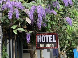 Khách Sạn An Bình, hotel barato en Phước Lộc Xã