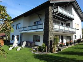 Ferienwohnung Achatz, hotel v destinácii Bad Kötzting