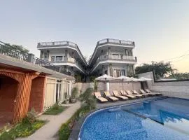 Grand Yuna Hotel Nusa Penida