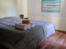 Departamento a 6 cuadras del mar、プエルト・マドリンのバリアフリー対応ホテル