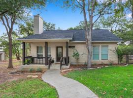 Deer Haus Retreat, B&B in New Braunfels