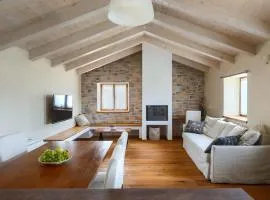 Villa Casa Bastiani with pool and grill in Buje