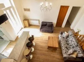 Center Apartment 3 Rooms
