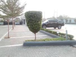 Leawood Hotel, hotel in Lekki