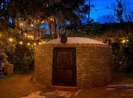 RUAJ HOSTAL -Wellness-Colonial-Exclusive-, kamp za glamping u gradu 'Antigua Guatemala'