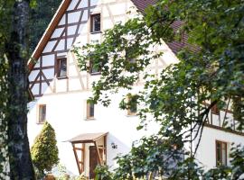 Appartment Mühlberg Obermühle, hotel amb aparcament a Kirchensittenbach