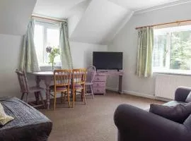 Bench Tor Apartment