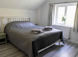 Fox Tor Apartment, pet-friendly hotel in Plymouth