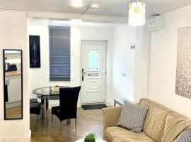 Furnished 1 bedroom apartment