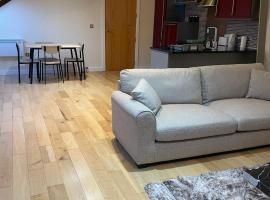 The Orchards, apartment in Elland