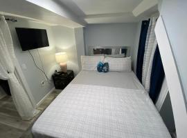 West NewYork NJ Cozy 2bed apt backyard to stay, מלון בווסט ניו יורק