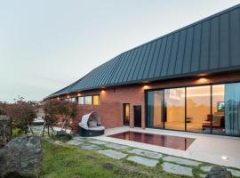 Ohyeongjae Private Pool Villa, ξενοδοχείο σε Jeju