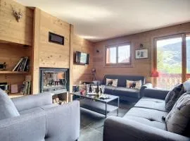 Chalet rénové avec jacuzzi, cheminée et terrasse à Méribel - FR-1-688-64