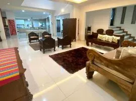 Moqjiona Homestay Laman Seri Seksyen 13 Shah Alam