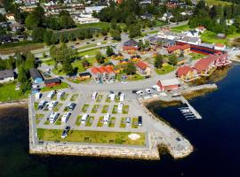 Kviltorp Camping, serviced apartment in Molde