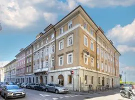 Il Golfo - Elegante appartamento zona Rive