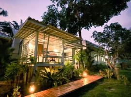 Rimsira, beach hotel in Chumphon