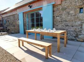 Gîte Paimpol Le Poullou, hotel in Paimpol