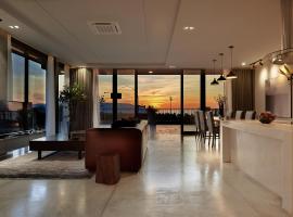 The Sense Apartment - Modern, Near My An Beach