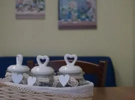 Bridge's House - a 50 mt dalla spiaggia e da tutti i servizi!