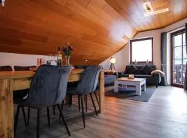 Stilvolle Wellness-Ferienwohnung in Neef Whirlpool, Sauna, Grill, Fitness, Billard & Moselblick