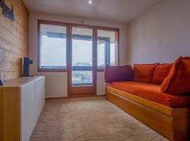 Practical apartment in Alpe d'Huez - Welkeys, hotel LʼHuez városában 