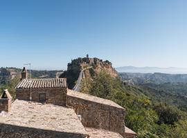 Acqua di Civita Beauty & Rooms IL PONTE – hotel w mieście Bagnoregio