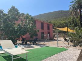 Casa Ramoncico. Finca el Campillo, pet-friendly hotel in Blanca