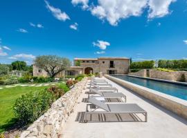 La Bastide de Clara, hotel a Oppède