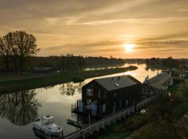 Apartamenty Kapitańskie - Pływające, hotel a Oława