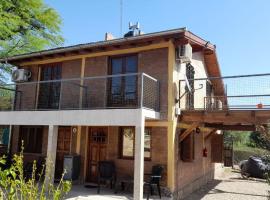 POSADA LAS MARGARITAS, casa de férias em Santa Rosa de Calamuchita