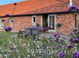 Myrtles Barn Amazing Renovated 2 Bed No Guest Fee, hotel with parking in Kent