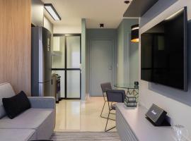 Apartamento moderno, com home office e garagem., place to stay in Goiânia
