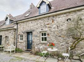 Buzzards Watch, cabana o cottage a Llandeilo