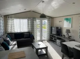 Golden Palm Resort - The Atlas Family - Coastal Caravan Breaks