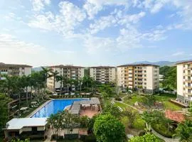 Costa Linda walking distance to the beach