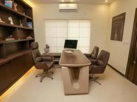 2 Bed Ground/ Home Office