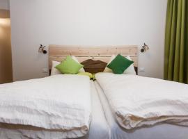 B&B Incanto, bed & breakfast a Cles