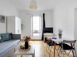Charming and Cosy studio Levallois