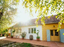 Country house Harmonia, hotell sihtkohas Modra