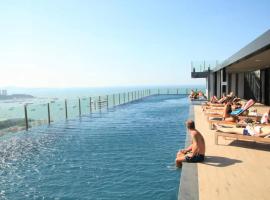 Best Location In Pattaya, Sky Pool & Infinity Edge, boende i Pattaya Central