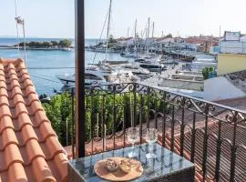 Manus Dei Exclusive Suites
