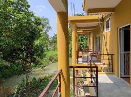 Bardia Jungle Cottage, khách sạn ở Bardia