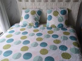 chambre d'hôte indépendante, Hotel in Barzan