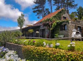 Achadinha - Mountain Cottage, planinska kuća u gradu 'Arco da Calheta'