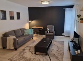 Stylish apartment in town centre – hotel w mieście Sotkamo